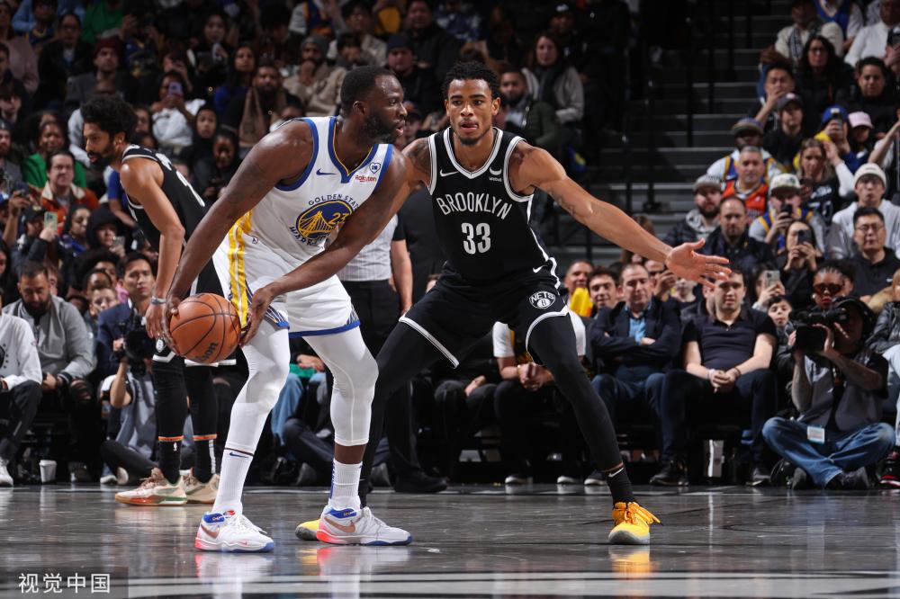 打入第三粒 打入第三粒